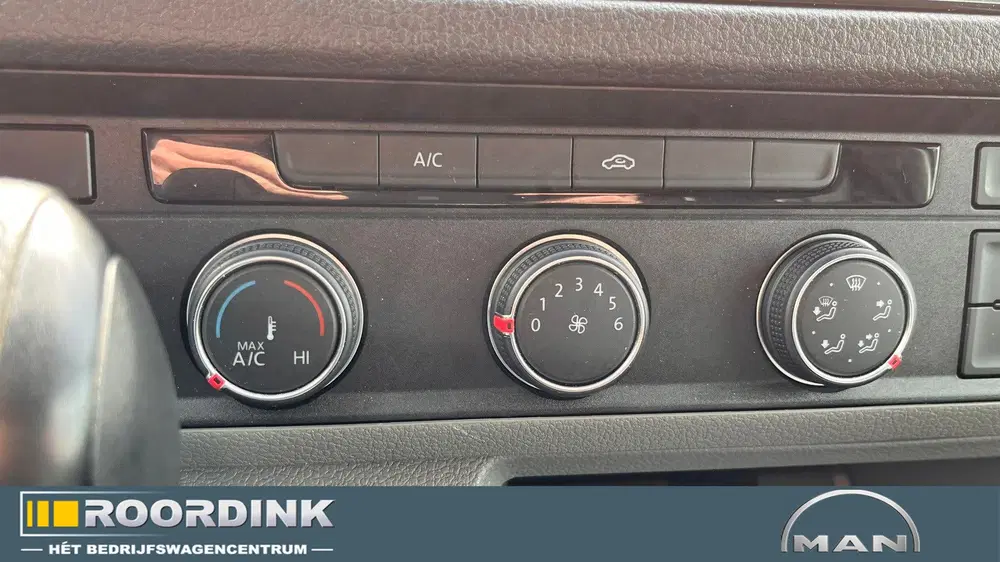 Volkswagen Crafter 140 pk laag dak L3H2 17" LMV uit 2024, foto 19