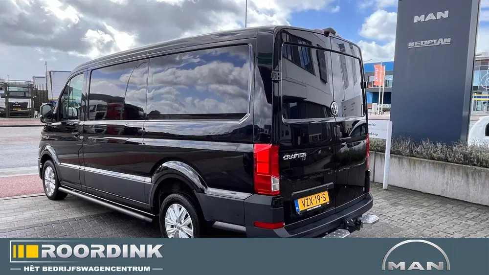 Volkswagen Crafter 140 pk laag dak L3H2 17" LMV uit 2024, foto 3