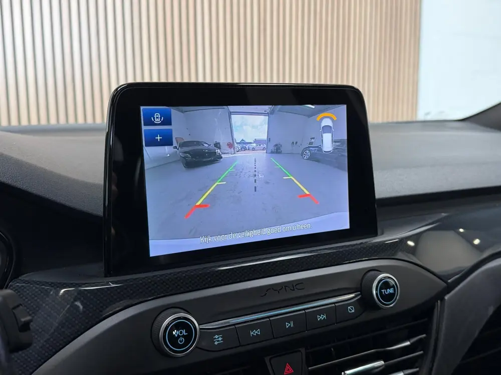Ford Focus Wagon 2.3 EcoBoost ST-3 - PANO - CAMERA - STUURVE uit 2019, foto 11
