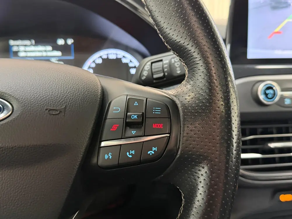 Ford Focus Wagon 2.3 EcoBoost ST-3 - PANO - CAMERA - STUURVE uit 2019, foto 8