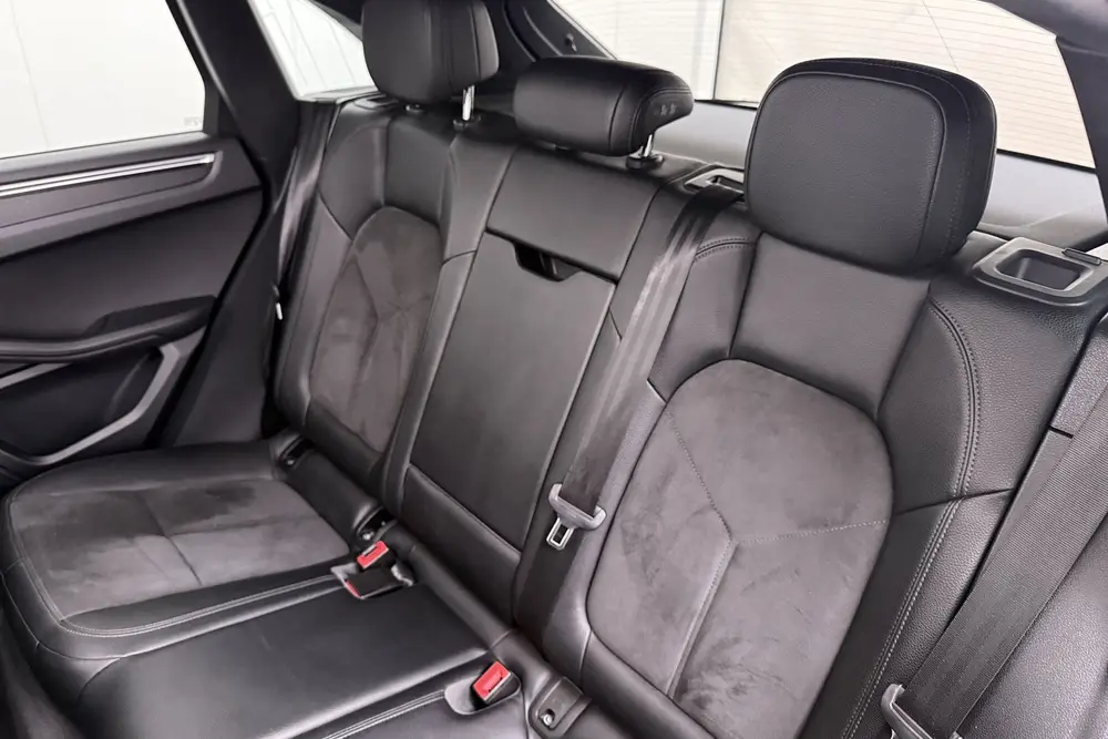 Porsche Macan 2.0 Pano-dak Luchvering 21'LMV Camera BOSE LED uit 2019, foto 12