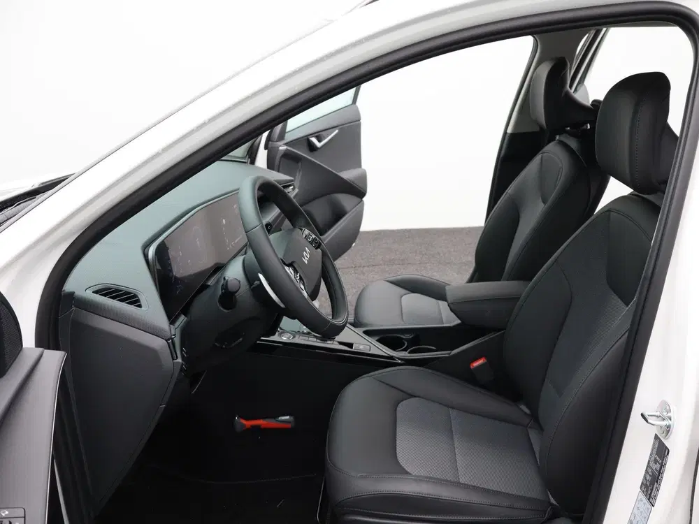 Kia Niro 1.6 GDi Hybrid DynamicLine uit 2025, foto 11