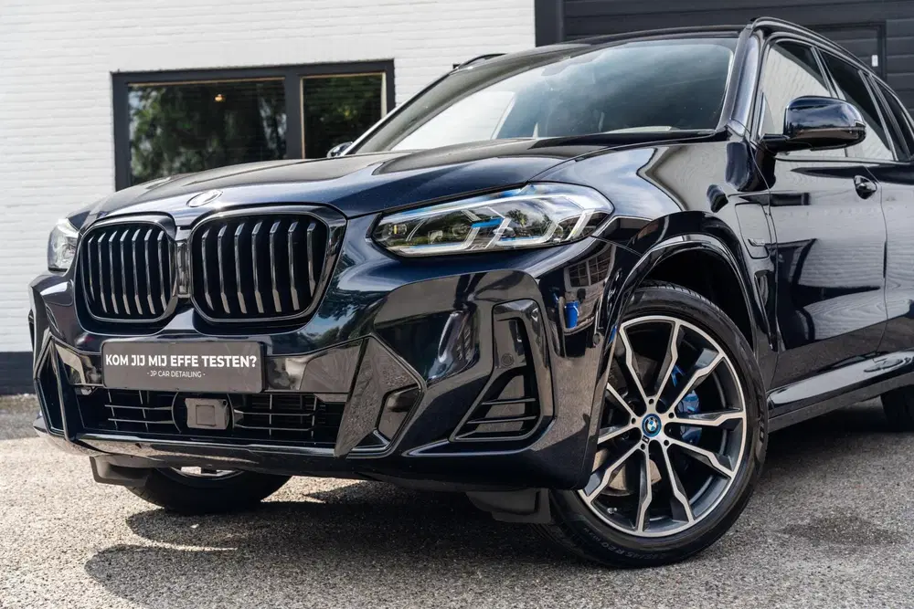 BMW X3 XDrive30e M-sport Carbon Zwart Pano H&K HU uit 2022, foto 3