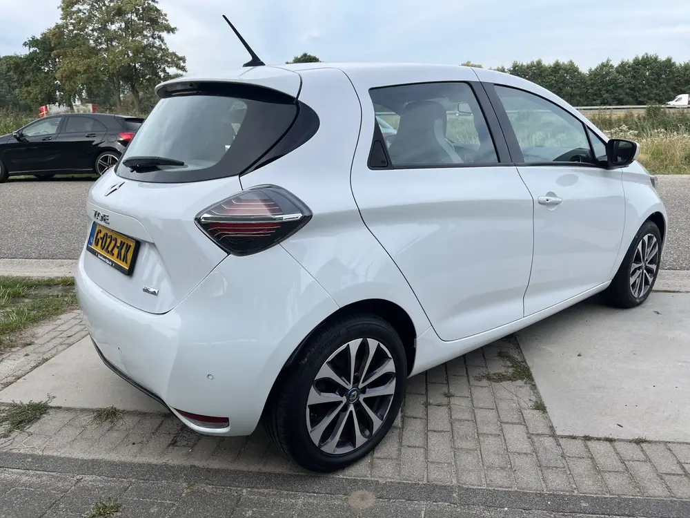 Renault ZOE R135 52 kWh uit 2019, foto 2