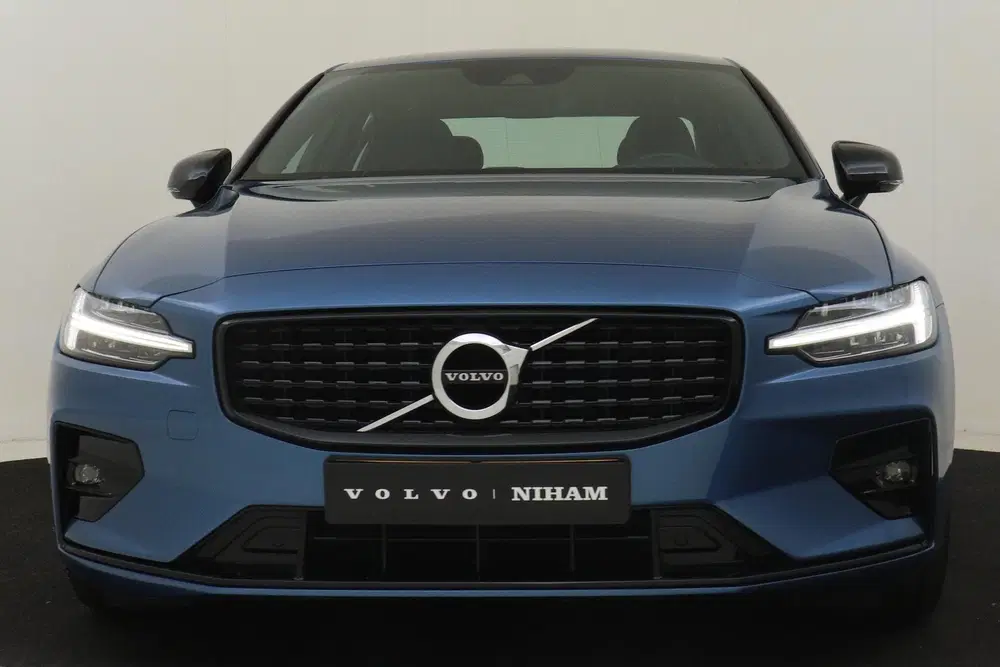 Volvo S60 B3 (M-HYBRID) R-DESIGN -CAMERA uit 2021, foto 9