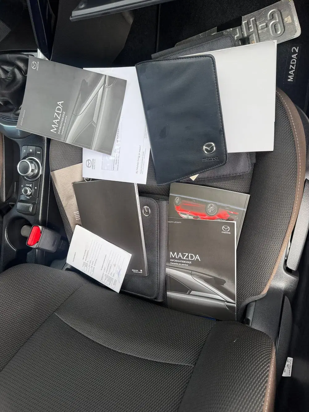 Mazda 2 1.5 Skyactiv-g 90PK 2021 hybride km 017.00 uit 2021, foto 7