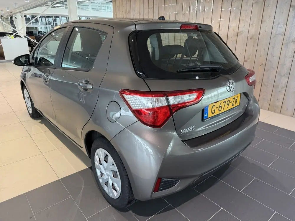Toyota Yaris 1.5 VVT-i Active (bj 2019, automaat) uit 2019, foto 5
