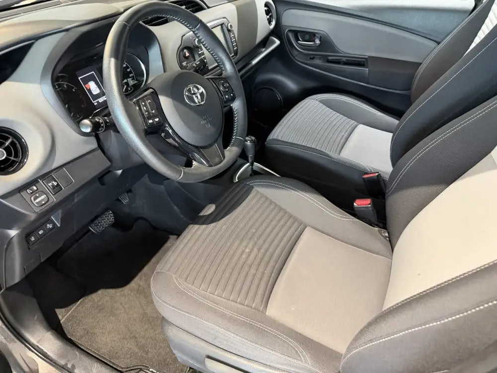 Toyota Yaris 1.5 VVT-i Active (bj 2019, automaat) uit 2019, foto 6