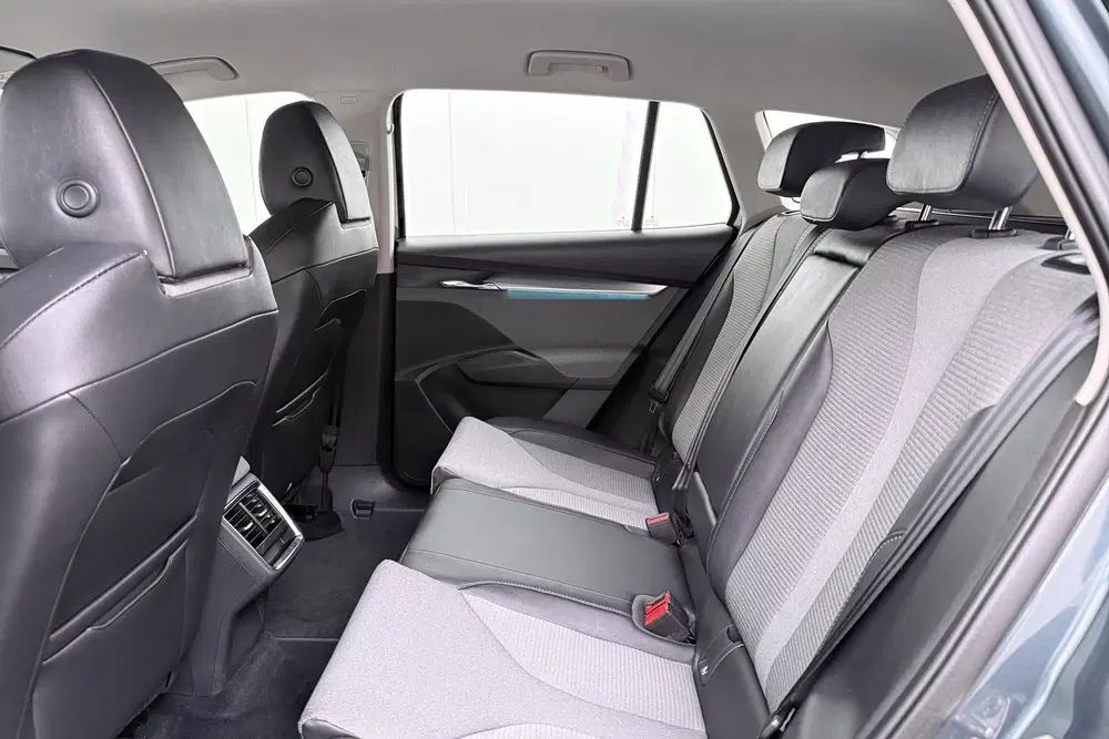 Skoda Enyaq 60 Sport Ed. (SOH 93%) Warmtepomp Elek.Tre uit 2021, foto 12