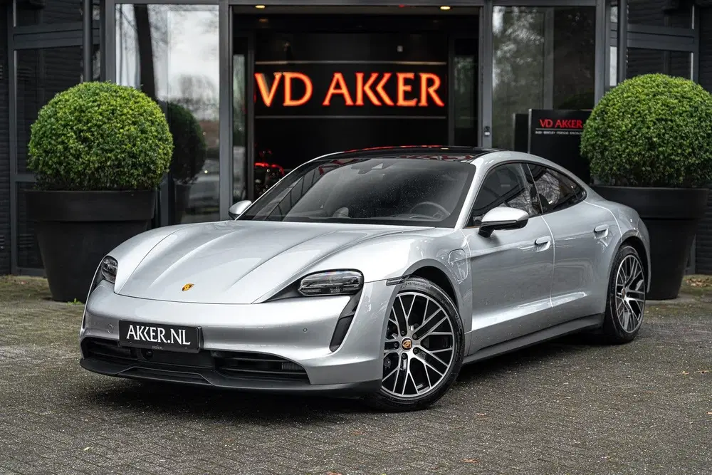 Porsche Taycan Performance Accu Plus uit 2023