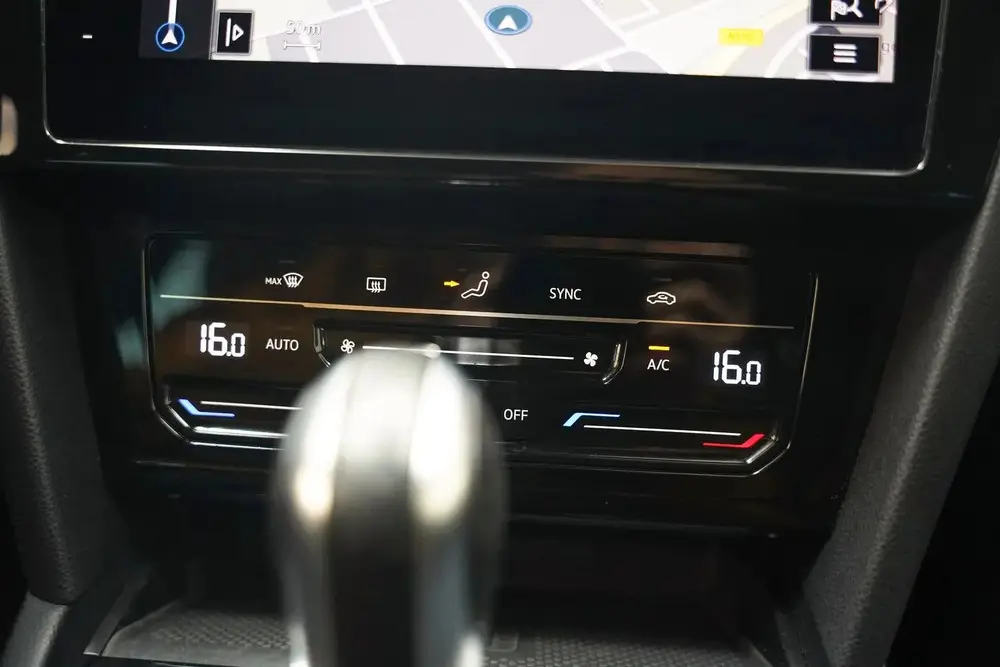 Volkswagen Passat 1.4 TSI PHEV GTE Business Aut. [ Navi Virt uit 2021, foto 8