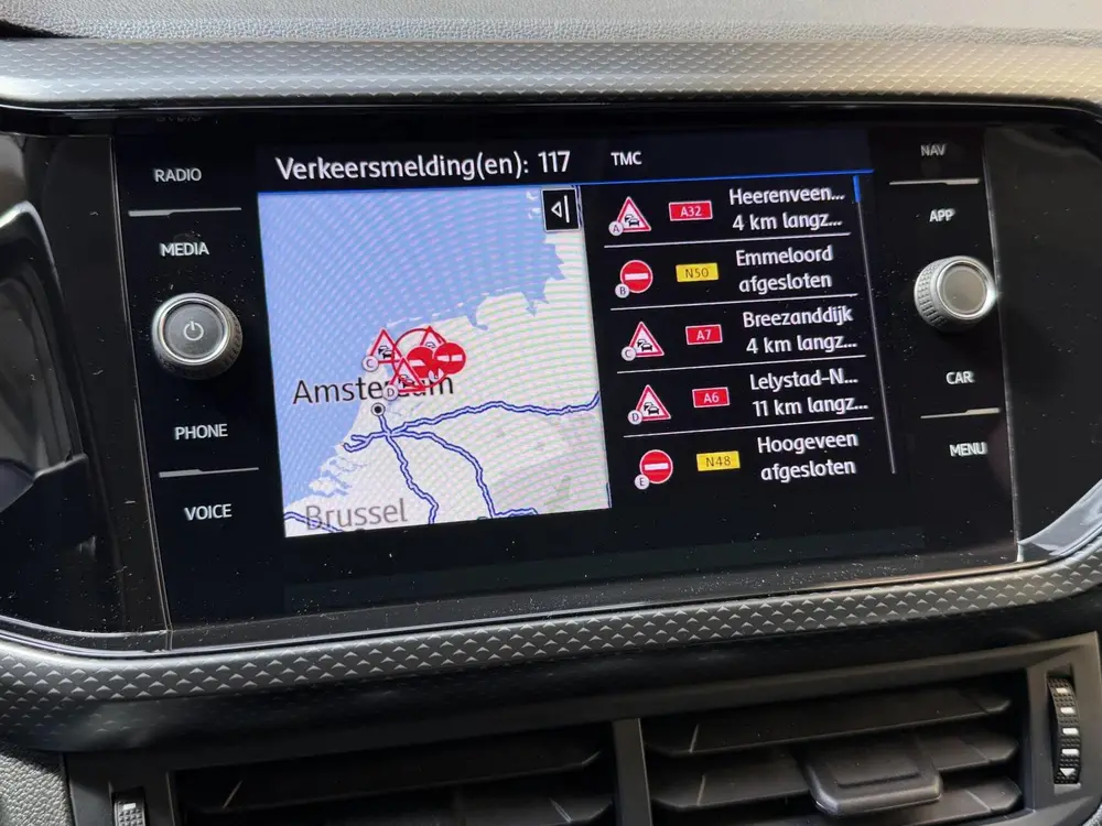 Volkswagen T-Cross 1.0 TSI Life Apple CarPlay/Android Auto | uit 2020, foto 13
