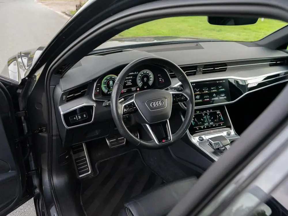 Audi A6 Avant 55 TFSI e quattro Competition|Panoramadak|B&O| uit 2021, foto 3