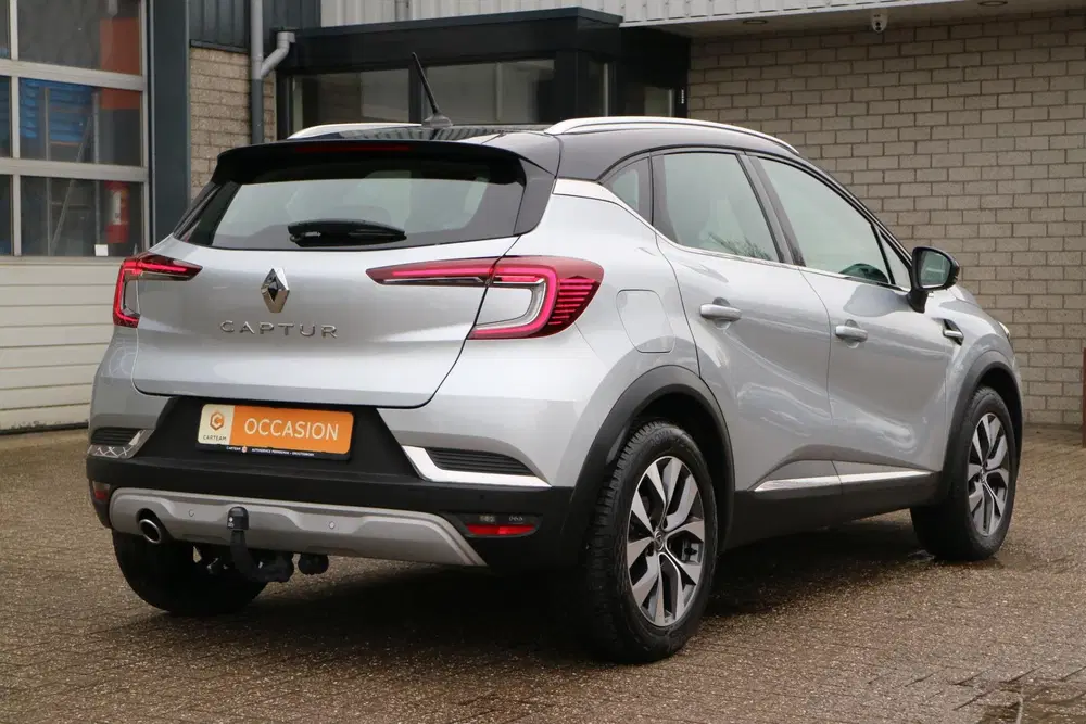 Renault Captur 1.3 TCe 155 Intens uit 2020, foto 5