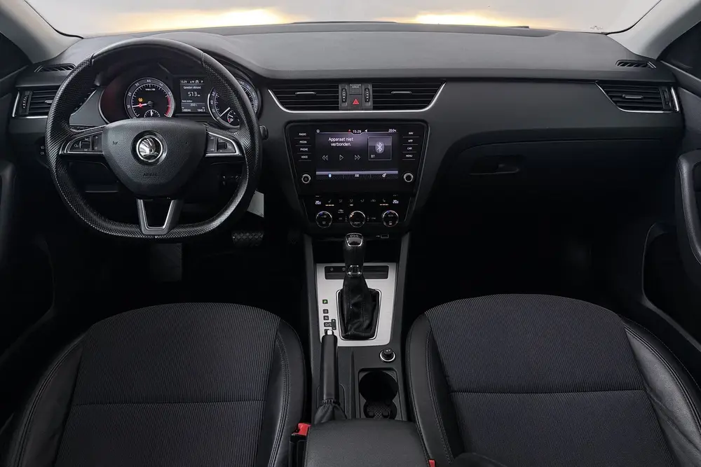 Skoda Octavia 1.5 TSI Greentech Business Edition (CRUI uit 2020, foto 3