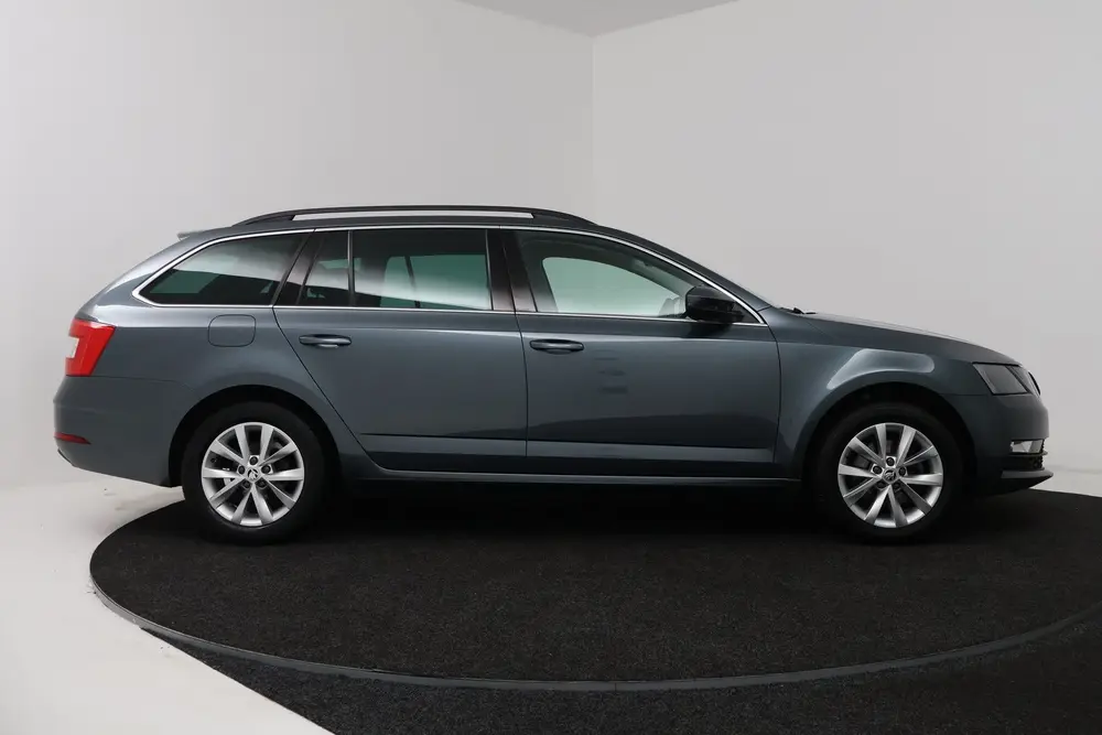 Skoda Octavia 1.5 TSI Greentech Business Edition (CRUI uit 2020, foto 6
