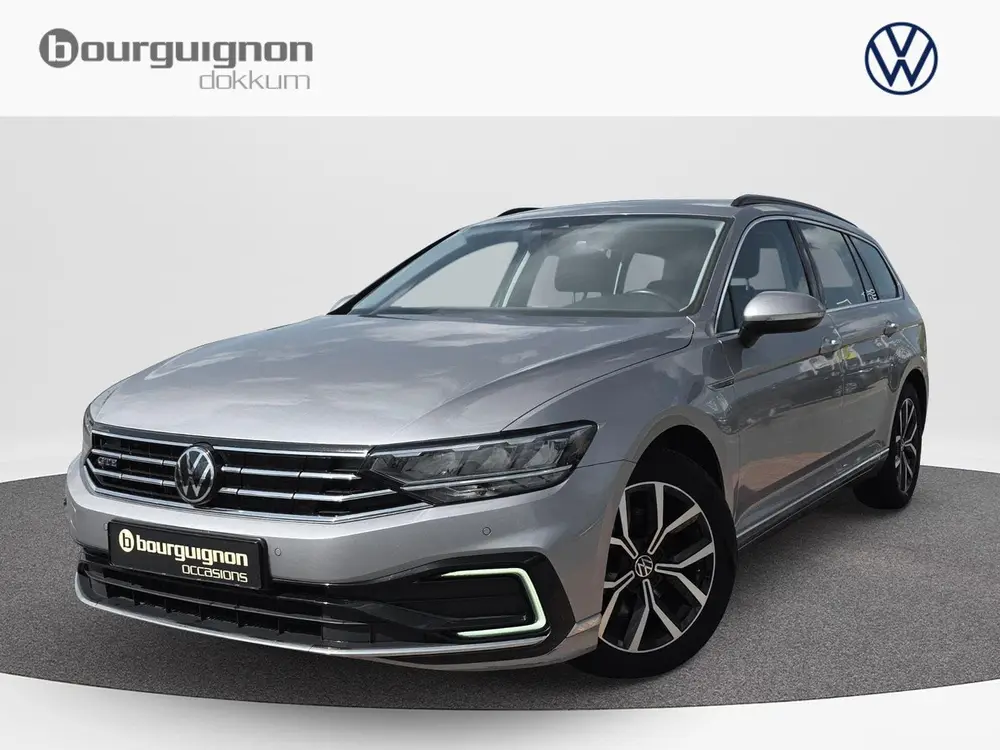 Volkswagen Passat Variant 1.4 TSI PHEV GTE Business | Trekha uit 2022