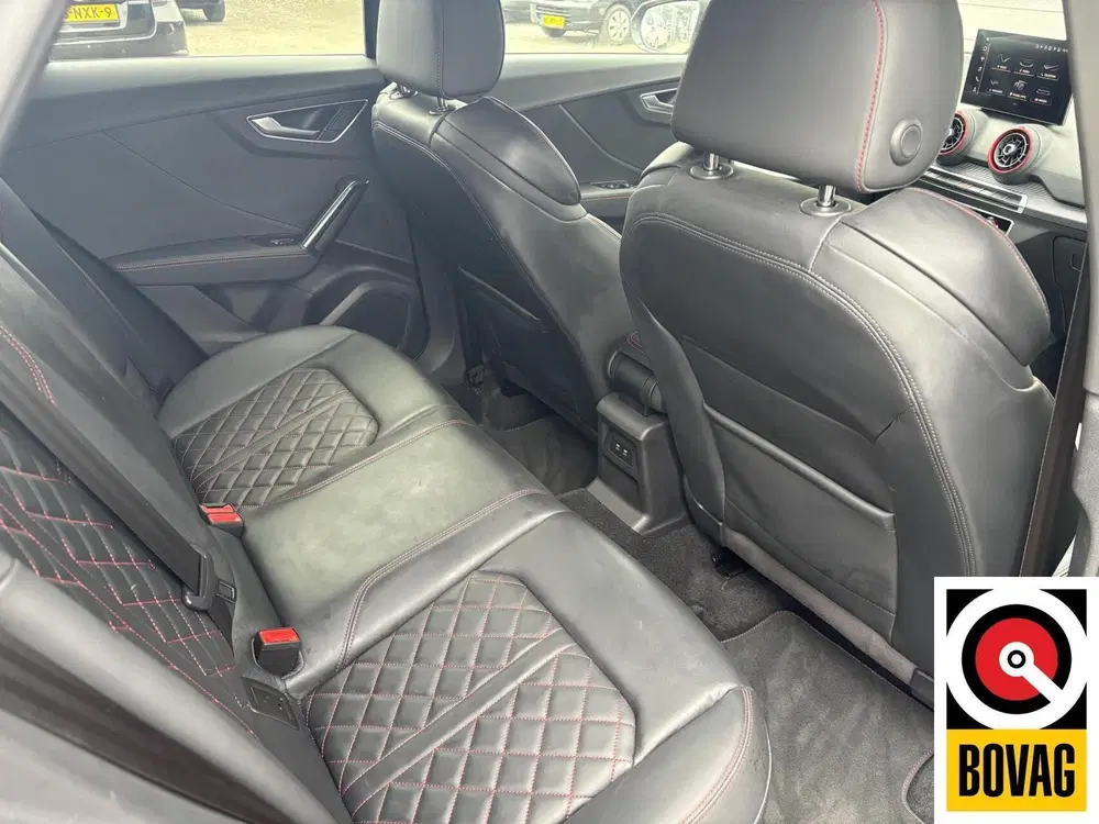 Audi Q2 35 TFSI S Edition 3 x S-Line Carplay Sfeer uit 2025, foto 9