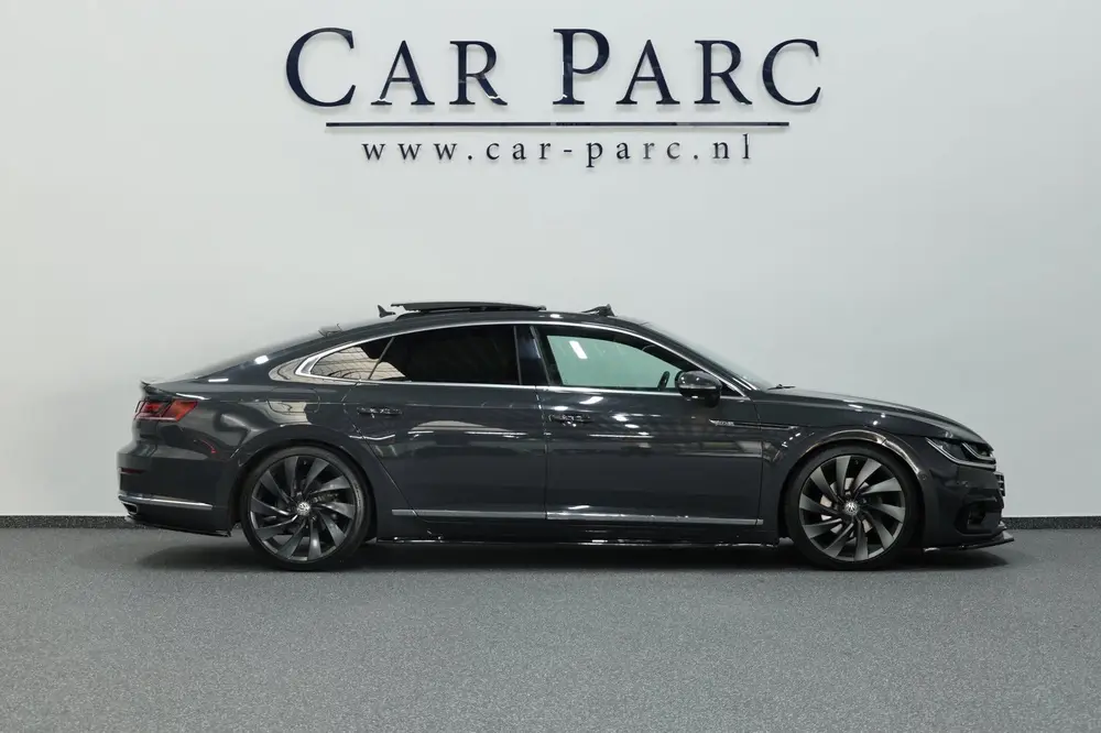 Volkswagen Arteon 2.0 TSI 3x R-line MAXTON/VIRTUAL/SFEER/PAN uit 2020, foto 4