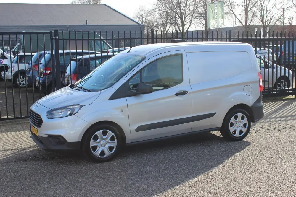 Ford Transit Courier 1.5 TDCI Trend Duratorq S&S uit 2022