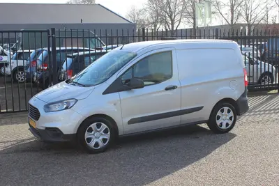 Ford Transit Courier 1.5 TDCI Trend Duratorq S&S uit 2022