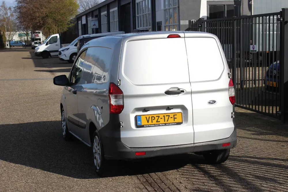 Ford Transit Courier 1.5 TDCI Trend Duratorq S&S uit 2022, foto 6