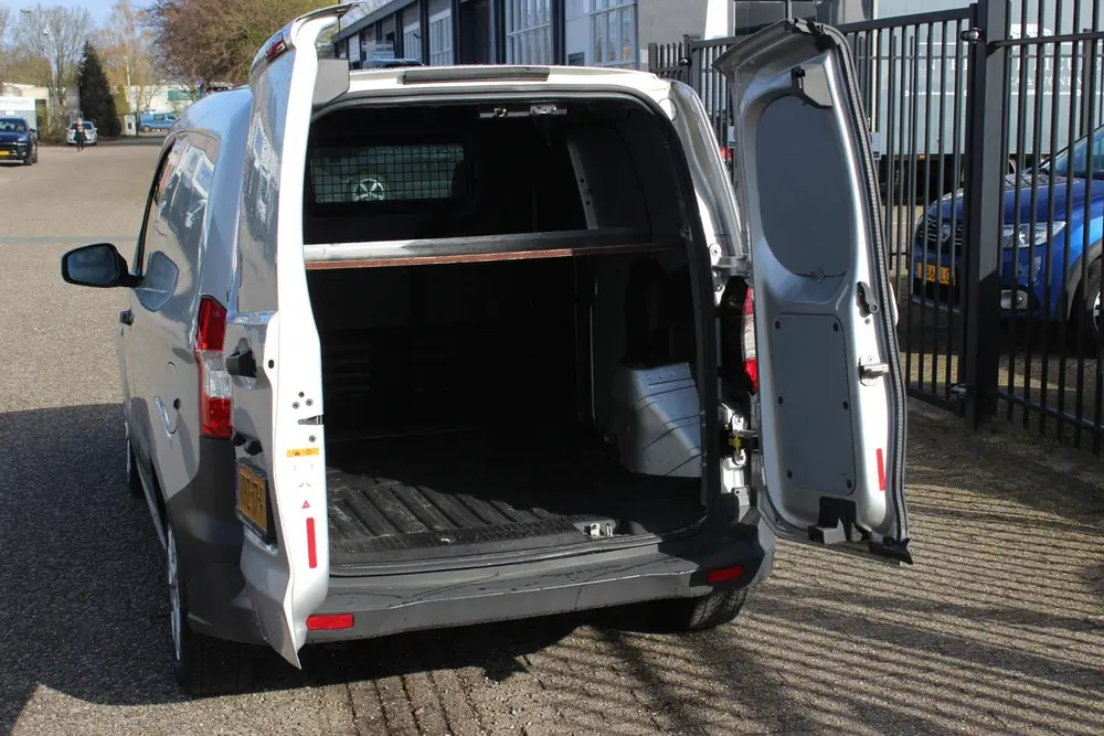 Ford Transit Courier 1.5 TDCI Trend Duratorq S&S uit 2022, foto 8
