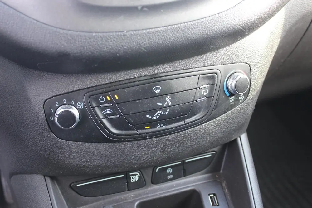 Ford Transit Courier 1.5 TDCI Trend Duratorq S&S uit 2022, foto 9