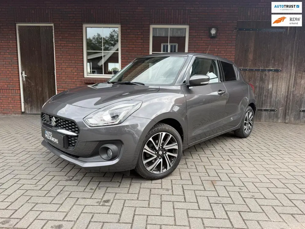 Suzuki Swift 1.2 Style Smart Hybrid uit 2022