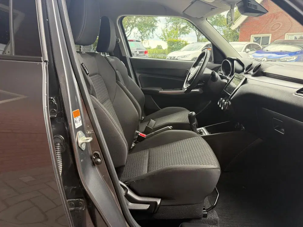 Suzuki Swift 1.2 Style Smart Hybrid uit 2022, foto 16