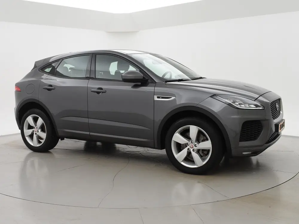 Jaguar E-Pace 2.0 TURBO P250 AWD R-DYNAMIC SE + PANORAMA / L uit 2019, foto 15