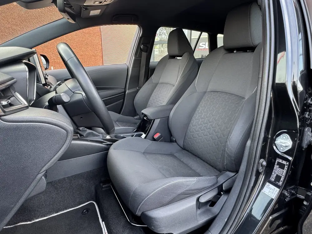 Toyota Corolla 1.8 Hybrid Dynamic uit 2019, foto 10