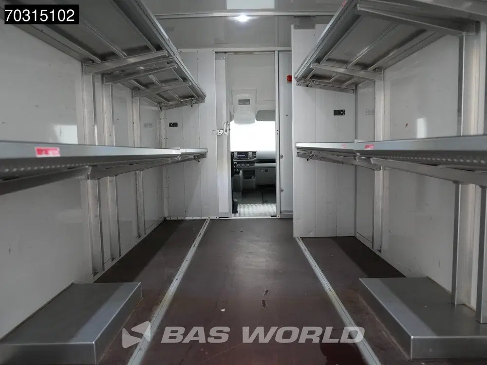 MAN TGE Bakwagen Verkoopwagen Foodtruck Meubelbak uit 2019, foto 12