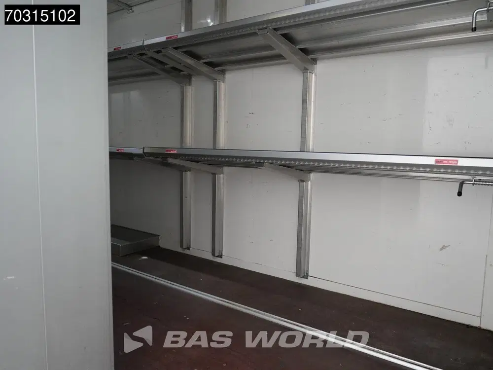 MAN TGE Bakwagen Verkoopwagen Foodtruck Meubelbak uit 2019, foto 14