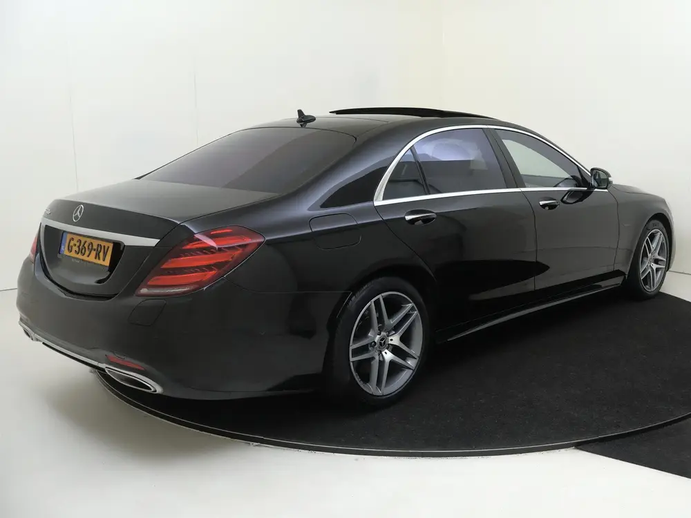 Mercedes-Benz S-Klasse 560 e Lang Premium Plus uit 2019, foto 2