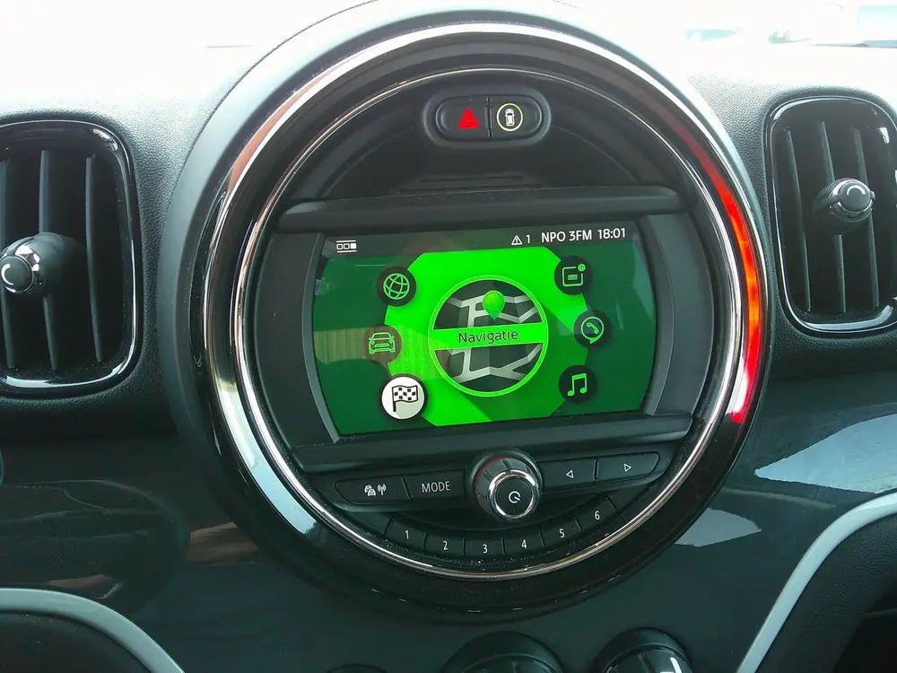 Mini Countryman 1.5 Cooper S E ALL4 Pepper Automaat / A uit 2019, foto 14