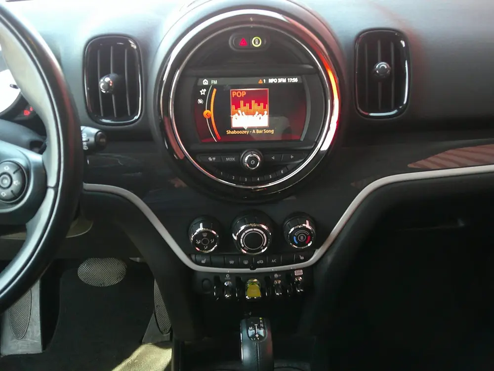 Mini Countryman 1.5 Cooper S E ALL4 Pepper Automaat / A uit 2019, foto 5