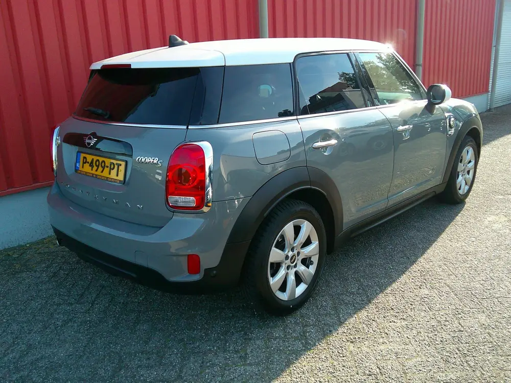 Mini Countryman 1.5 Cooper S E ALL4 Pepper Automaat / A uit 2019, foto 8