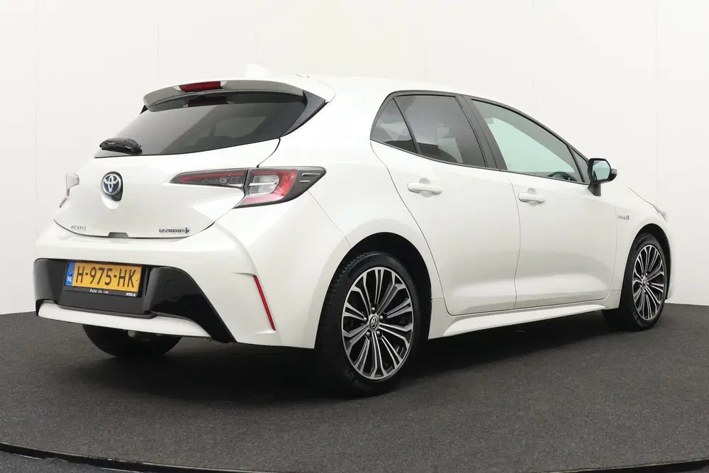 Toyota Corolla 1.8 Hybrid Business Plus Carplay Adapt. Cr uit 2020, foto 2