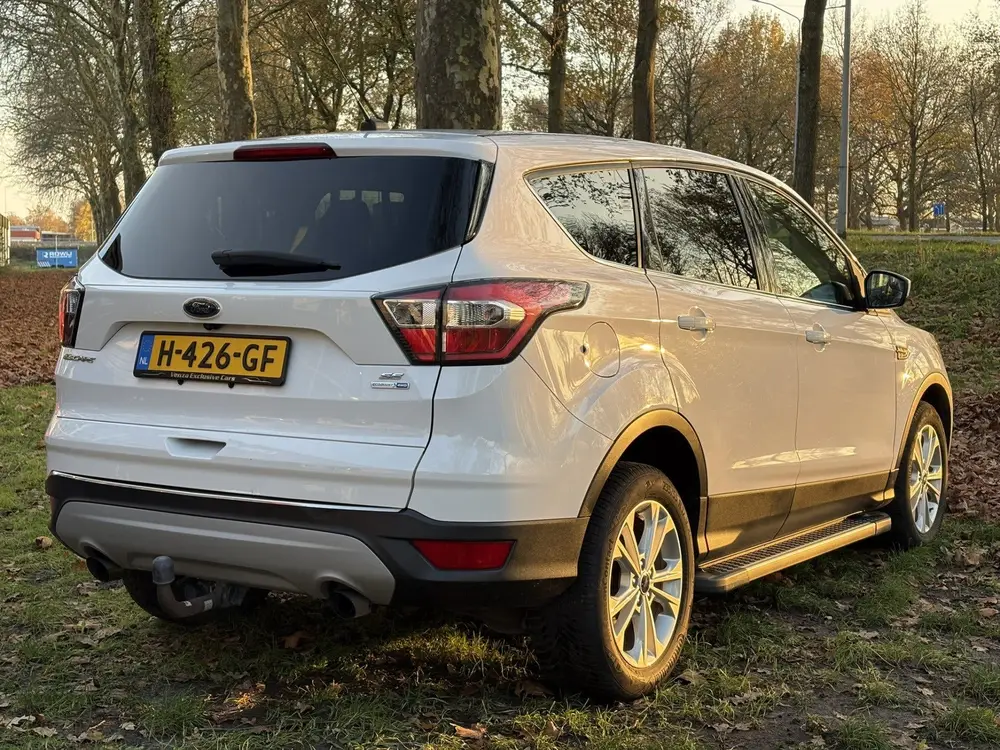 Ford Escape 2.0L EcoBoost 4WD (bj 2019, automaat) uit 2019, foto 4