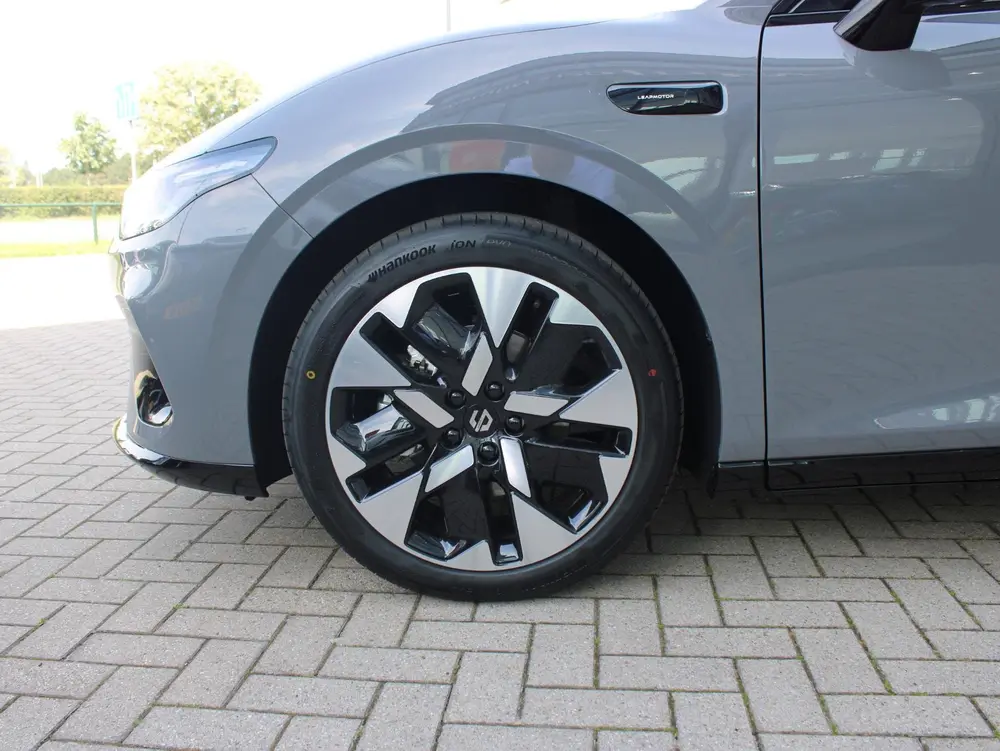 Leapmotor B05 ProMax Design 67.1 kWh Boek nu een proefrit bi uit 2026, foto 8