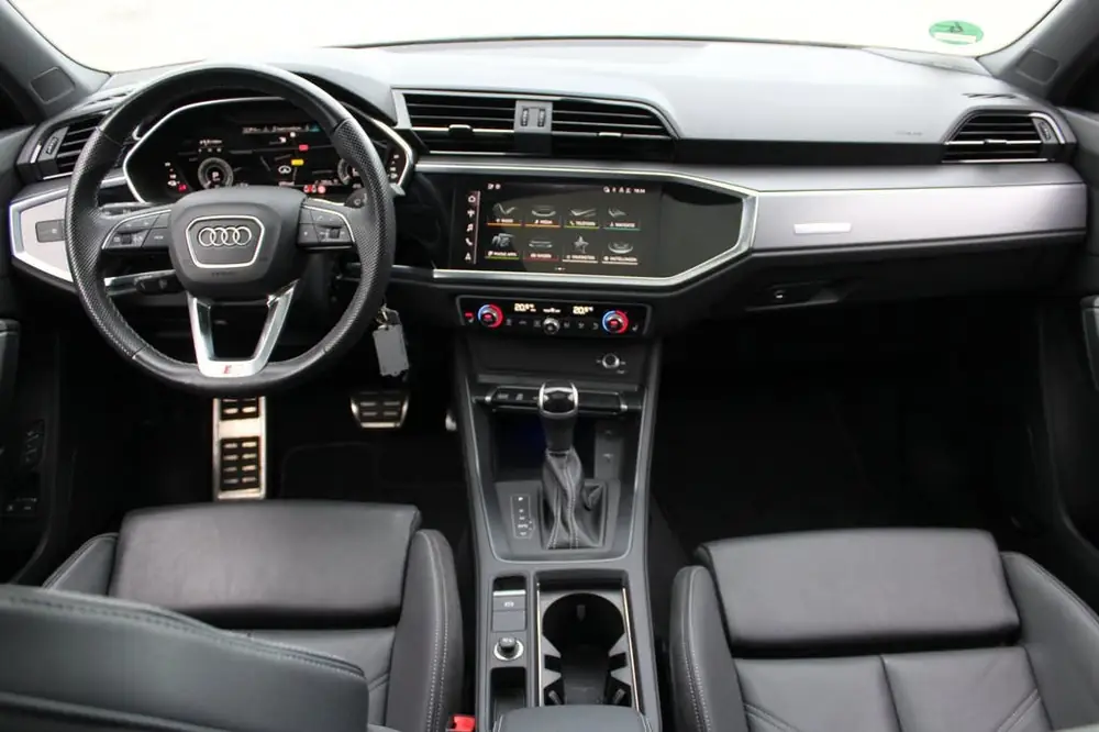 Audi Q3 Sportback 45 TFSI e 3x S-Line | Panoramadak| Sonos | uit 2022, foto 2