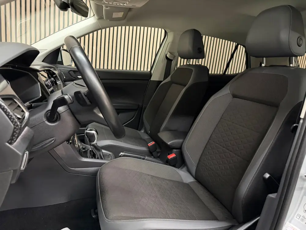 Volkswagen T-Cross 1.0 TSI Life 2022 DSG LED VIRTUAL CRUISE uit 2022, foto 12