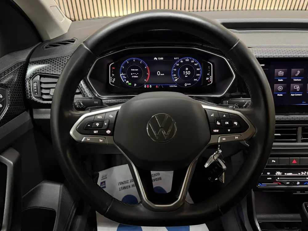 Volkswagen T-Cross 1.0 TSI Life 2022 DSG LED VIRTUAL CRUISE uit 2022, foto 16