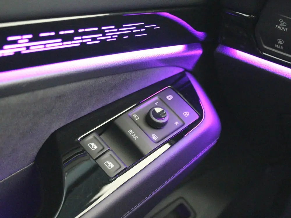 Volkswagen ID.7 Tourer GTX Business 86 kWh | DEMO | Trekhaak uit 2025, foto 18
