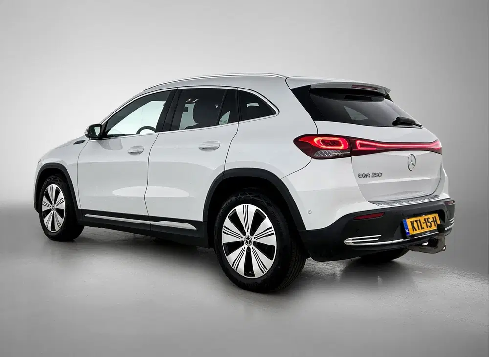 Mercedes-Benz EQA 250 Progressive 67 kWh uit 2022, foto 16