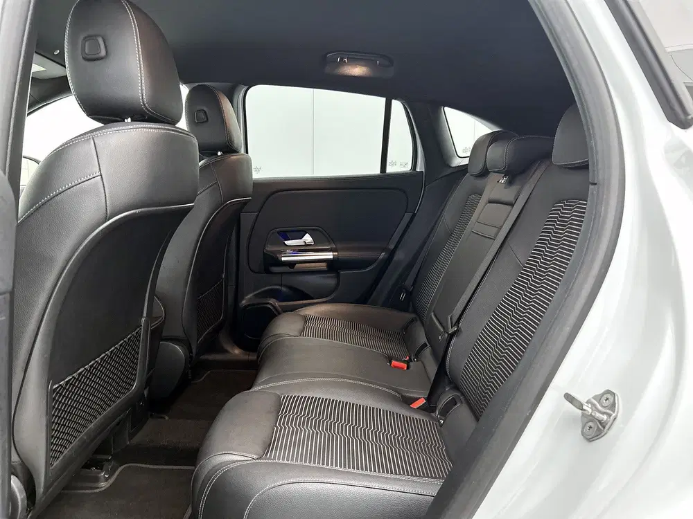 Mercedes-Benz EQA 250 Progressive 67 kWh uit 2022, foto 19