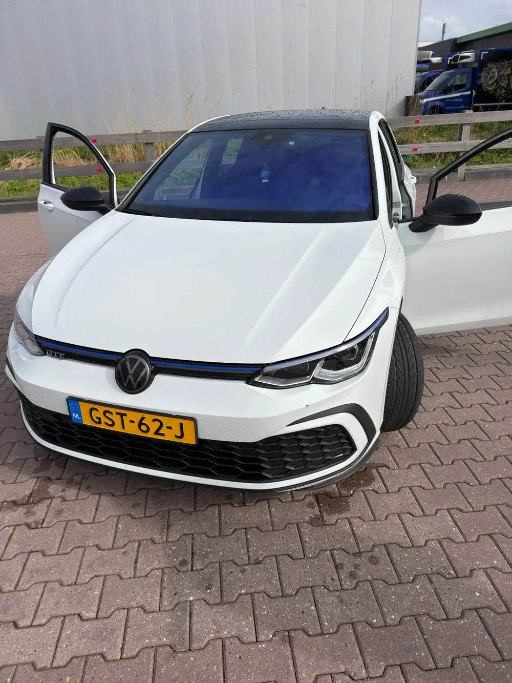 Volkswagen Golf 1.4 Ehybrid 245pk DSG 2021 Wit uit 2021, foto 13