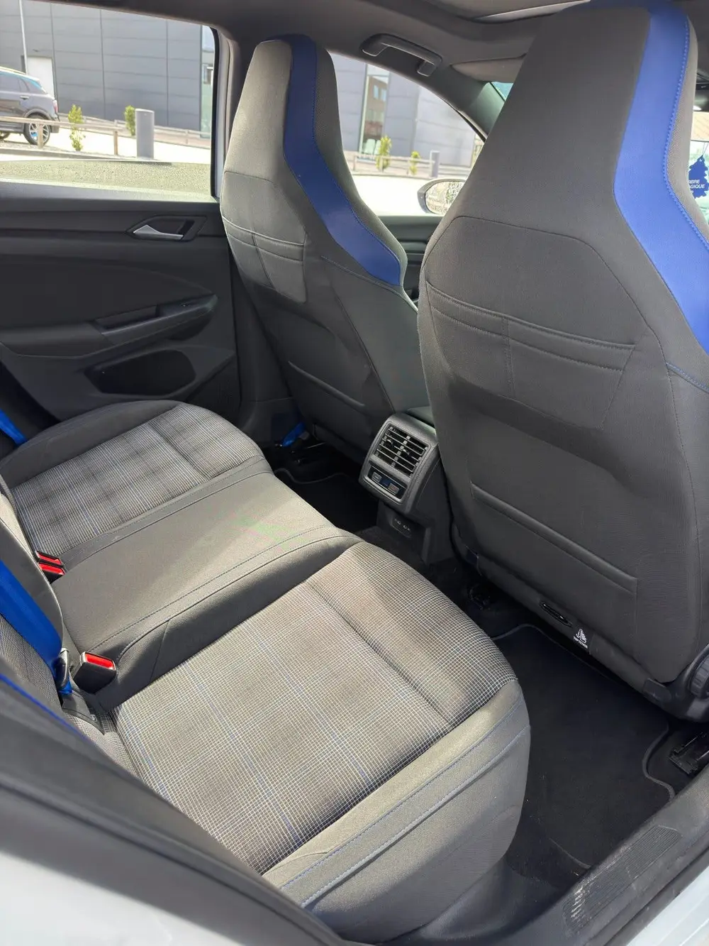 Volkswagen Golf 1.4 Ehybrid 245pk DSG 2021 Wit uit 2021, foto 15