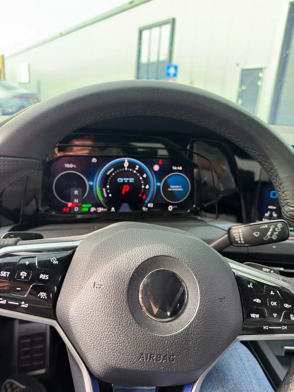 Volkswagen Golf 1.4 Ehybrid 245pk DSG 2021 Wit uit 2021, foto 8